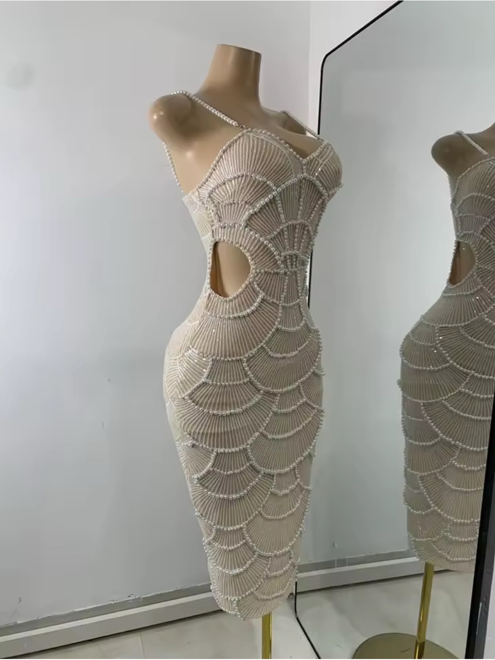 Pearl Cutout Bodycon Dress - Elegant Evening Wear